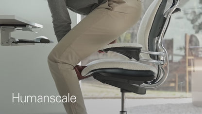 Humanscale Freedom Chair – Elle Ivory Edition (Headrest, Premium Wool Bouclé)